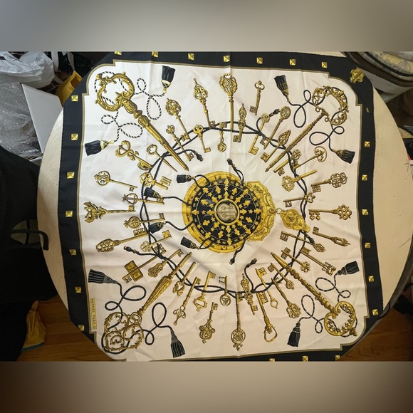 *COA* Hermes Silk Scarf - Picture 1 of 7